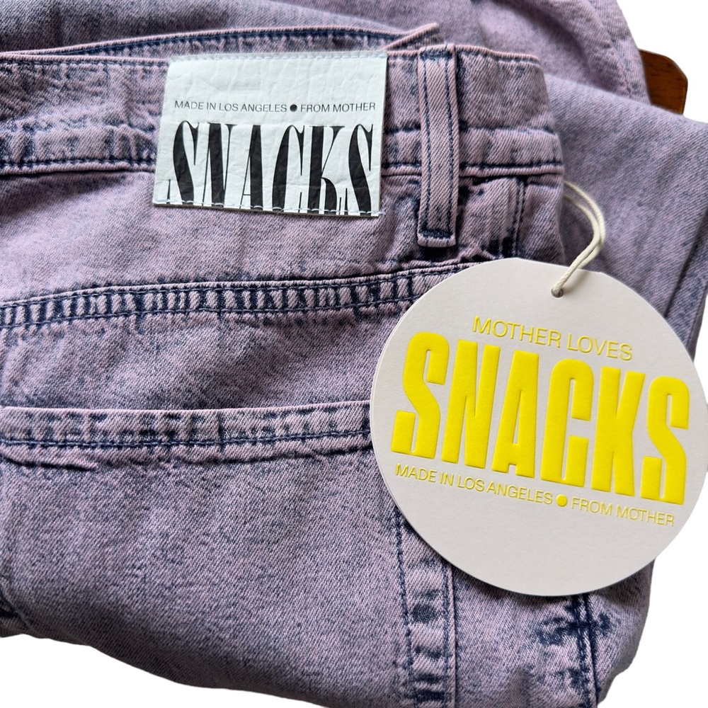Mother Snacks The Pleated Fun Dip Puddle Straight Leg Jeans In Silver Pink - Picture 8 of 15